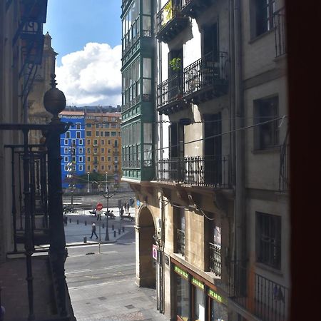 Familias Y Grupos - Muy Buena Ubicacion - Bilbao Apartment Bagian luar foto