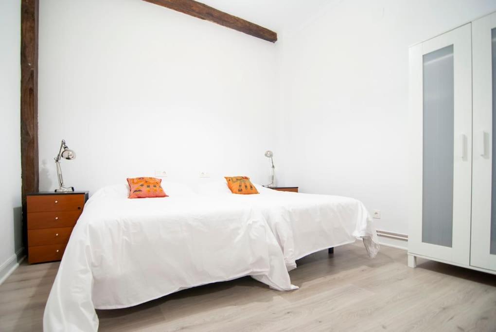 Familias Y Grupos - Muy Buena Ubicacion - Bilbao Apartment Bagian luar foto
