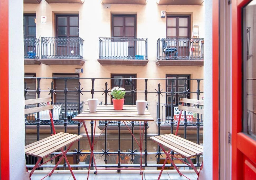 Familias Y Grupos - Muy Buena Ubicacion - Bilbao Apartment Bagian luar foto